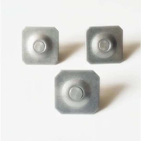 PrimeSource 1-1/2" Square Metal Cap Nails - 50 Lb. Carton — DWDMDFS1616SHELV