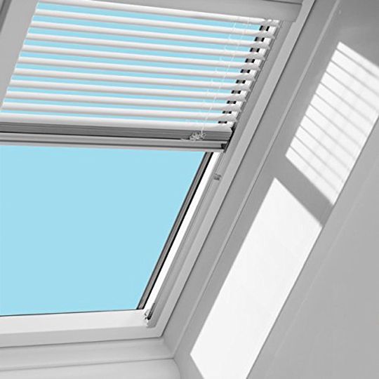 Velux Manual "Fresh Air" Deck-Mounted Skylight with Aluminum Cladding, Laminated Low-E3 Glass & White Venetian Blind — VELVSC012004PA00
