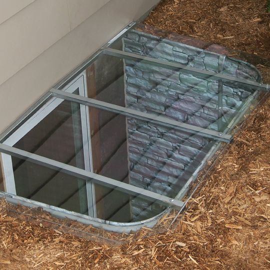 St. Paul Corrugating Egress Window Well Safe T View Cover MP1 — SP5SV4236