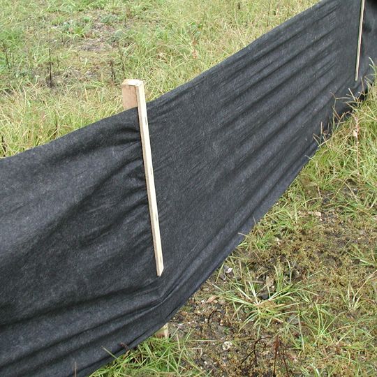 Mutual Industries Silt Fence with 24" Stakes