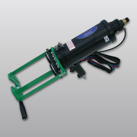 Carlisle SynTec Flexible Fast Pneumatic Dual Cartridge Caulk Gun