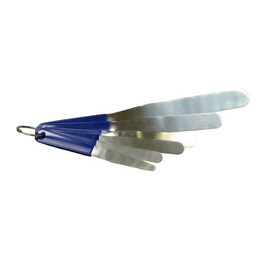 Newborn Spatula Set with Blue Handles